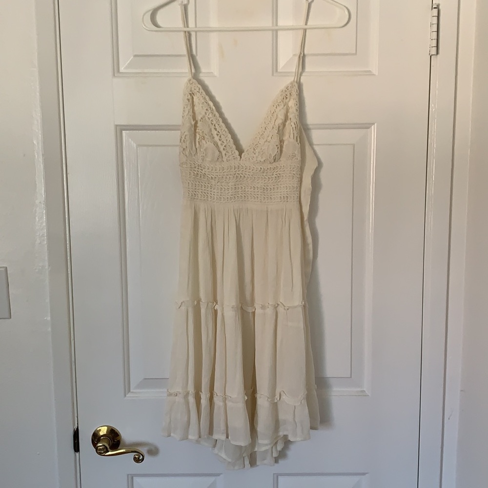 🤍 White crochet detail dress 🤍